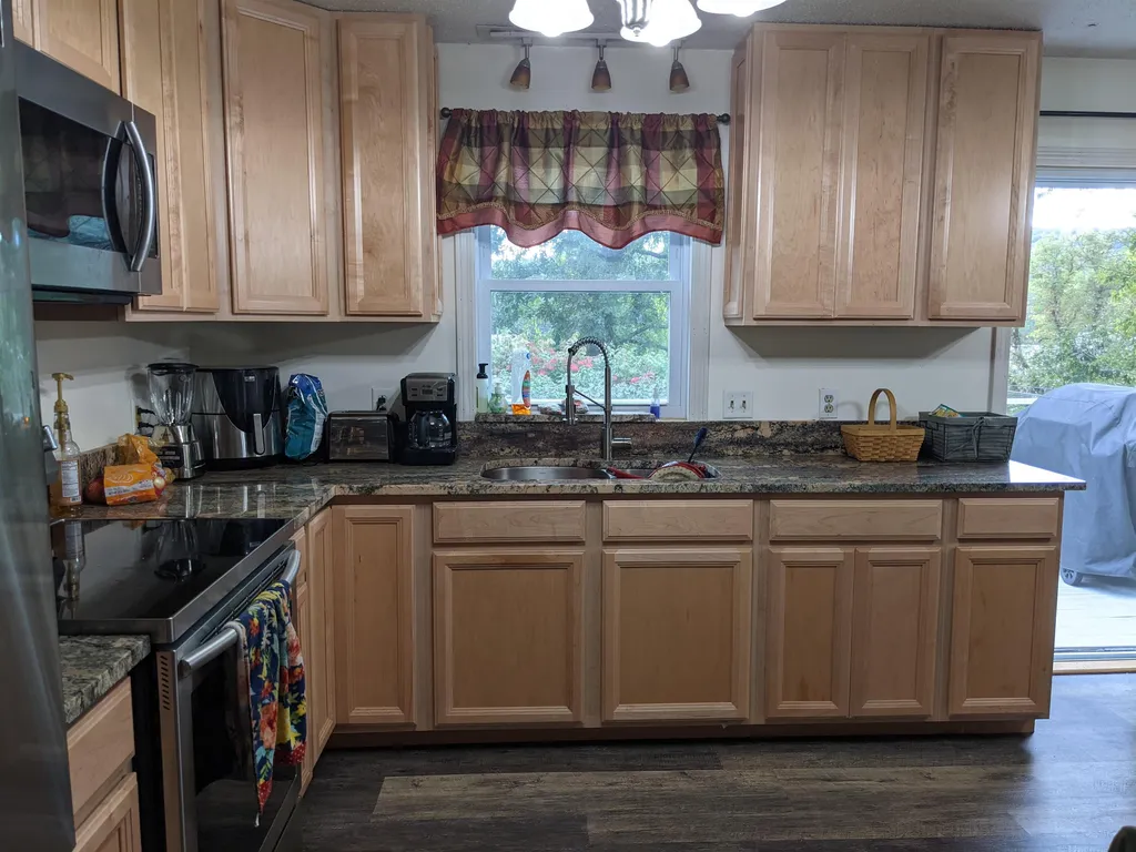 32 Hammond Road Charlestown NH 03603