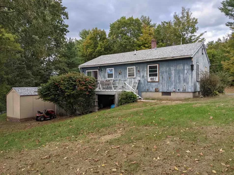 32 Hammond Road Charlestown NH 03603