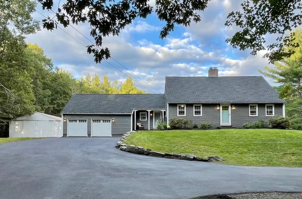181 Mcallister Road Bedford NH 03110