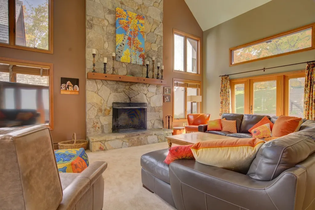 10 Middle Ridge Road Winhall VT 05340