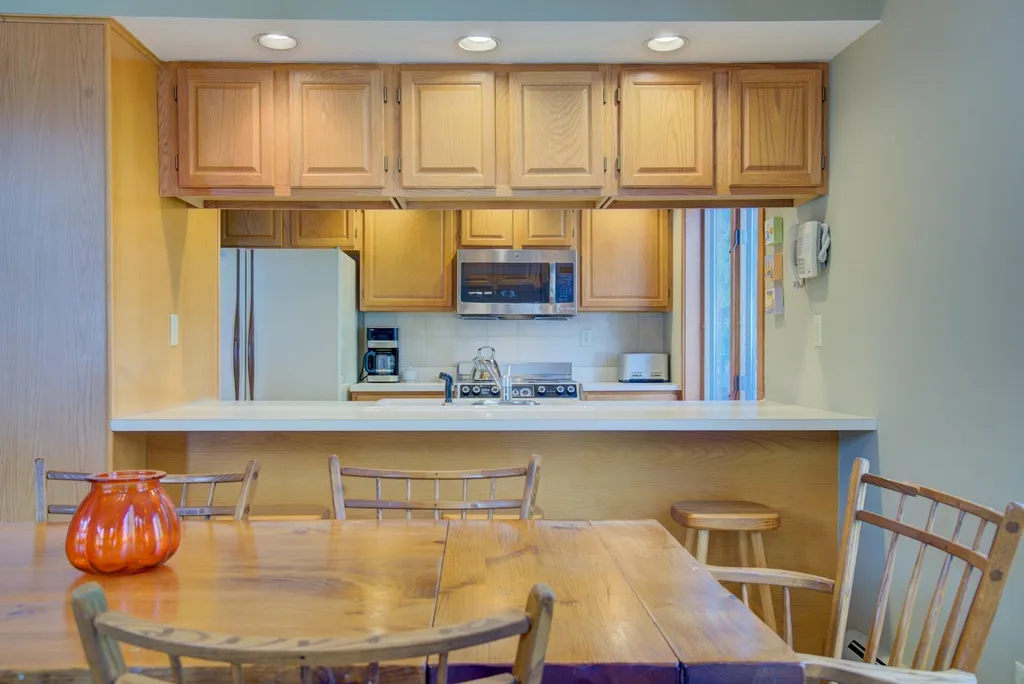 10 Middle Ridge Road Winhall VT 05340