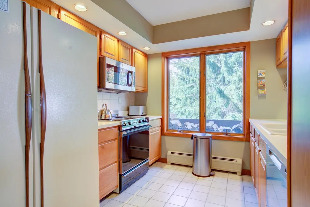 10 Middle Ridge Road Winhall VT 05340
