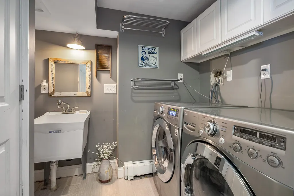 102 Marne Avenue Portsmouth NH 03801