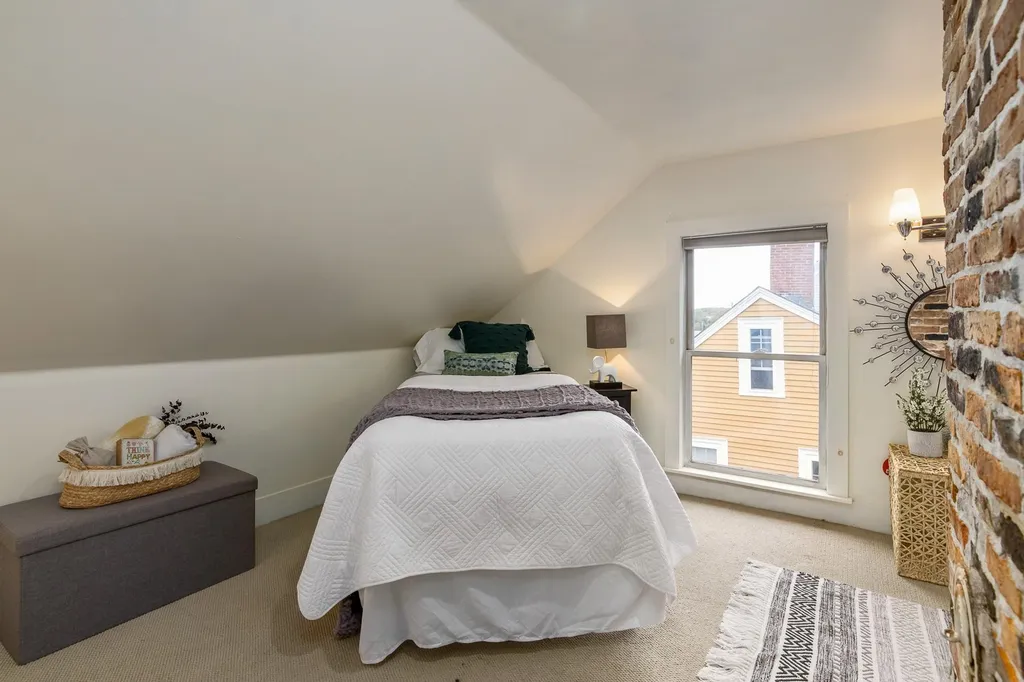 39 Langdon Street Portsmouth NH 03801