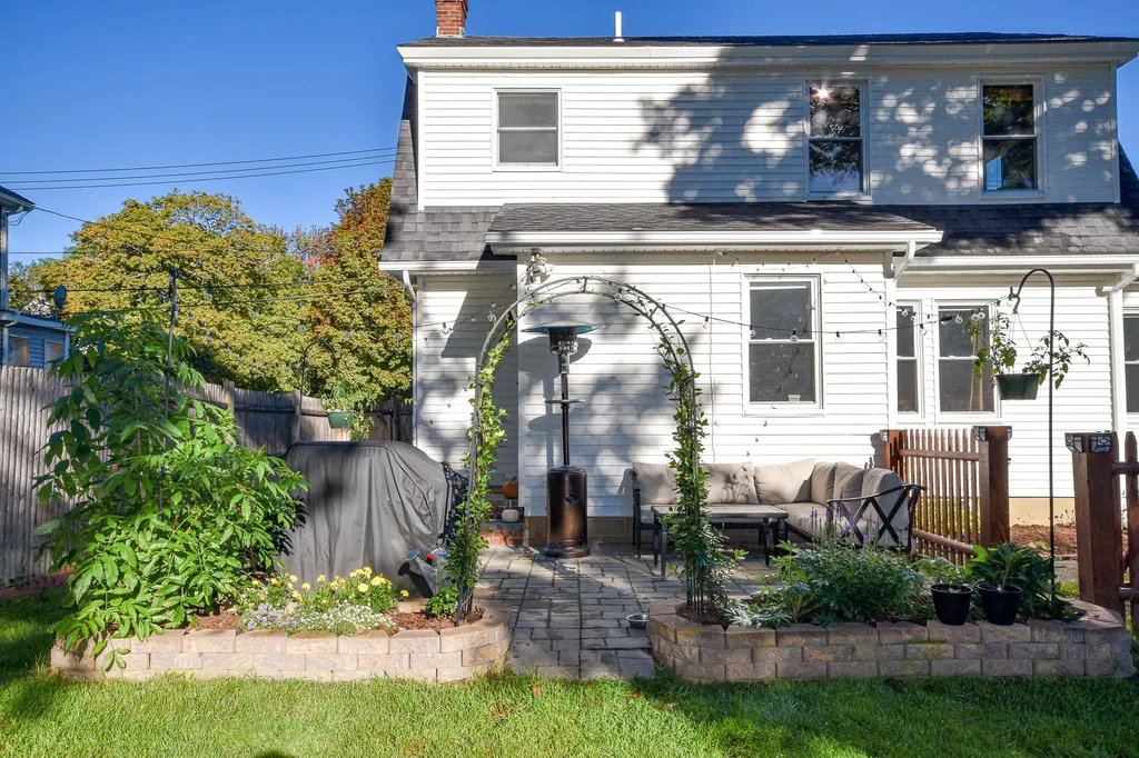 61 Central Avenue Dover NH 03820
