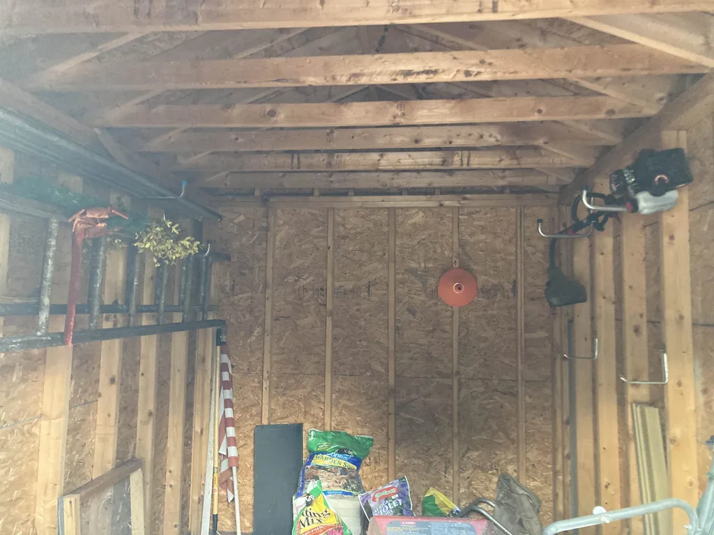 86 Manselville Road Deering NH 03244