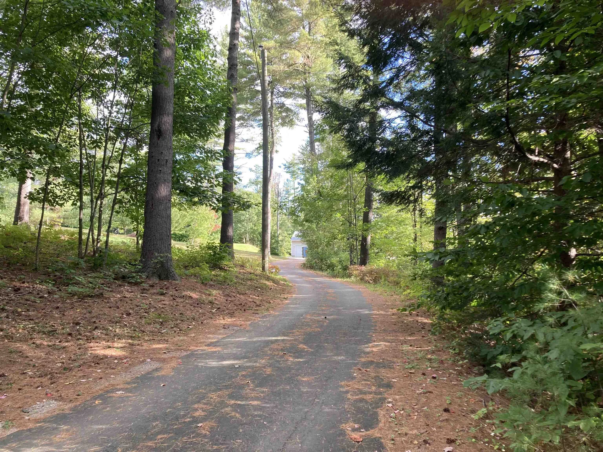 86 Manselville Road Deering NH 03244