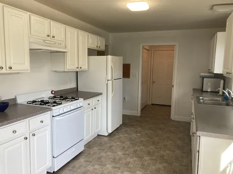 86 Manselville Road Deering NH 03244