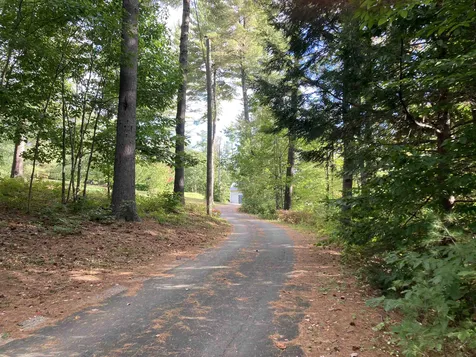 86 Manselville Road Deering NH 03244