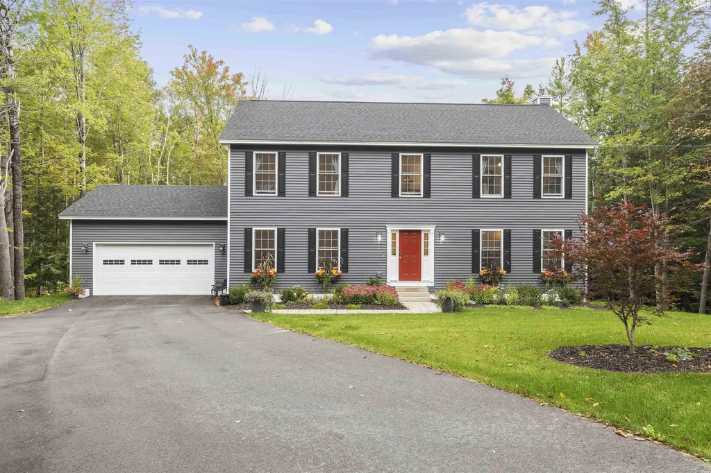 368 Dogford Road Hanover NH 03750