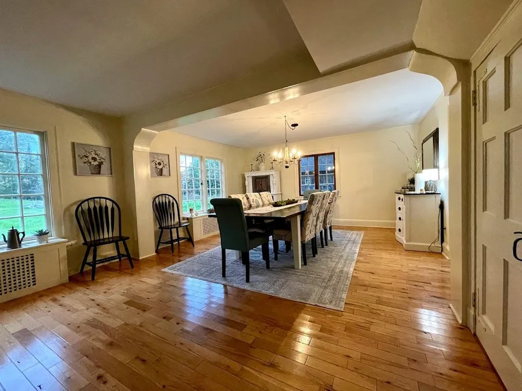 30 Mcmahon Drive Whitefield NH 03598