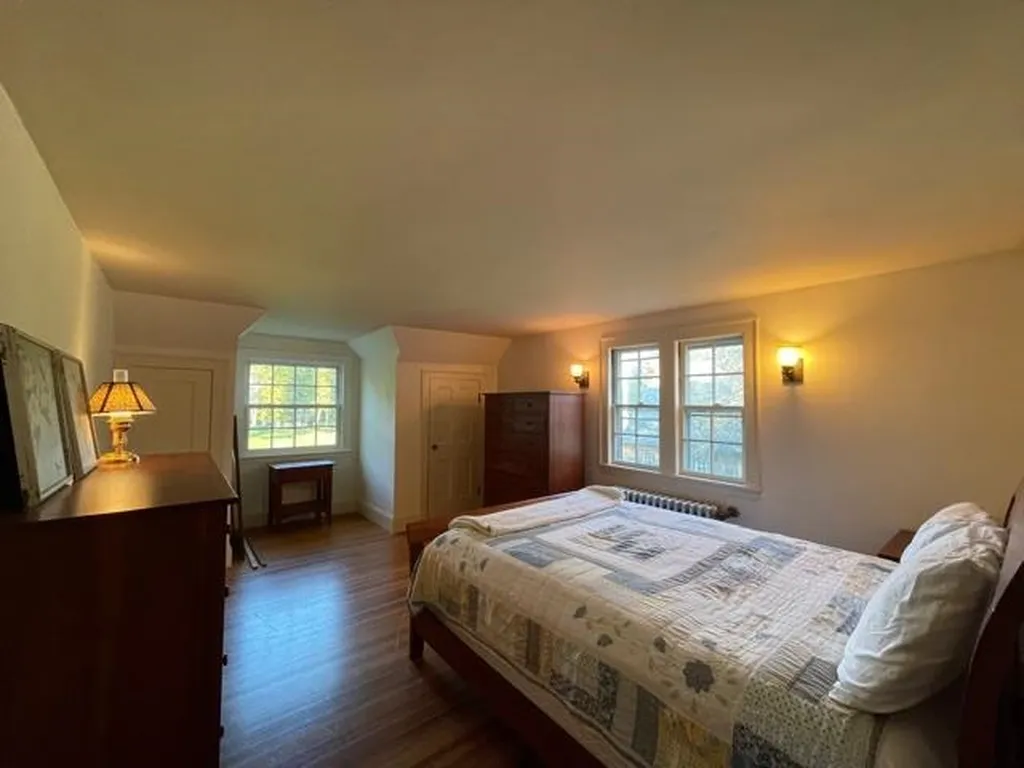 30 Mcmahon Drive Whitefield NH 03598