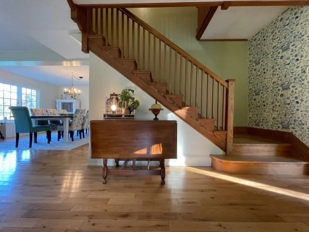 30 Mcmahon Drive Whitefield NH 03598