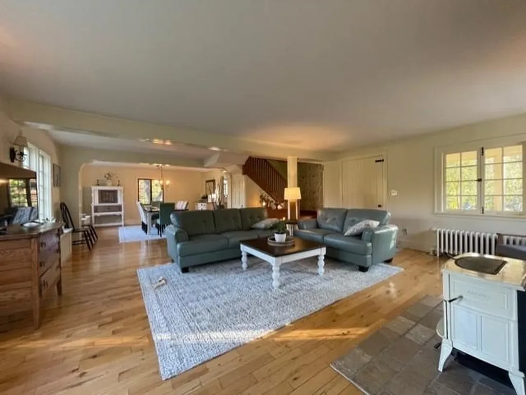 30 Mcmahon Drive Whitefield NH 03598