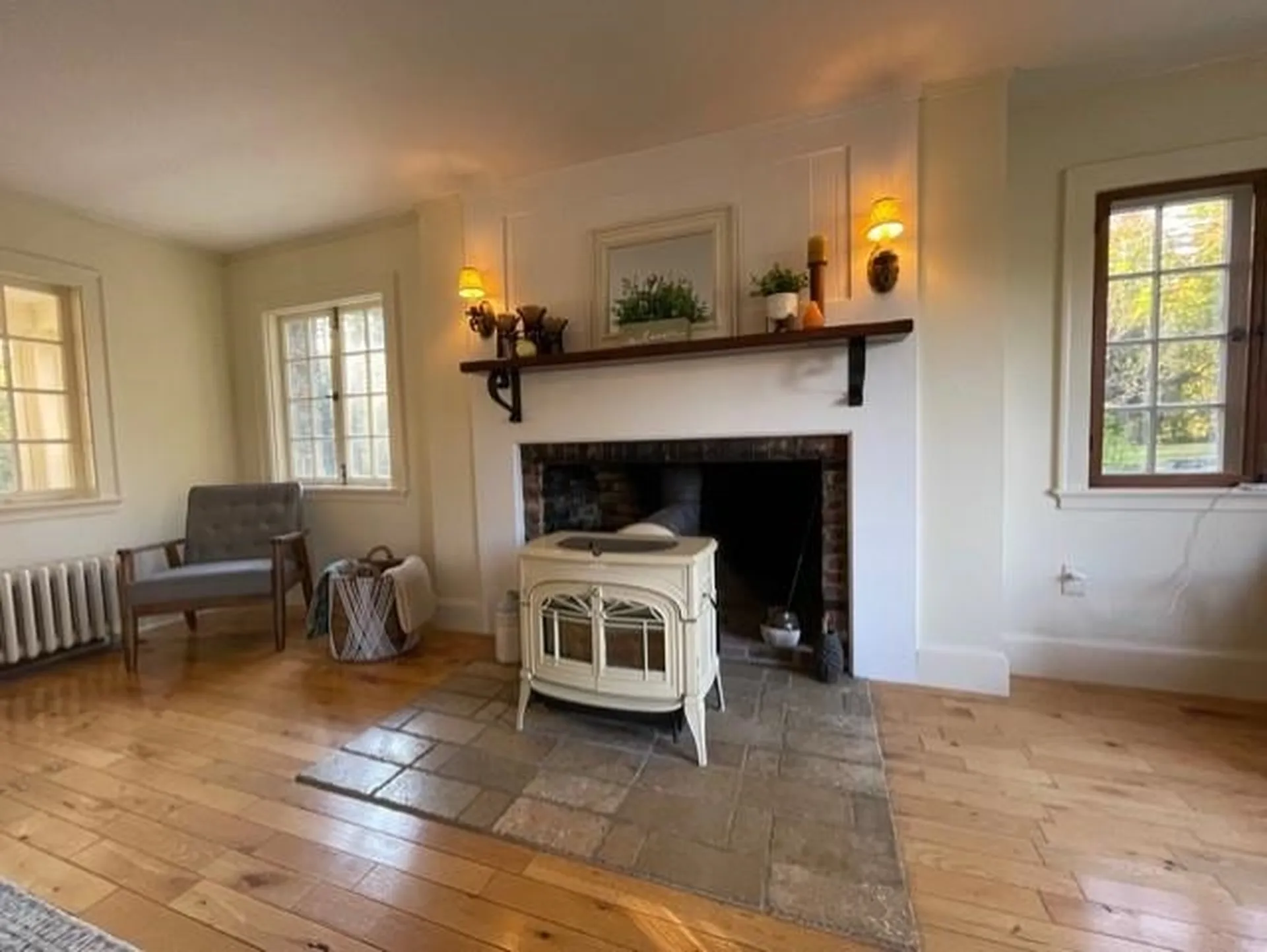 30 Mcmahon Drive Whitefield NH 03598