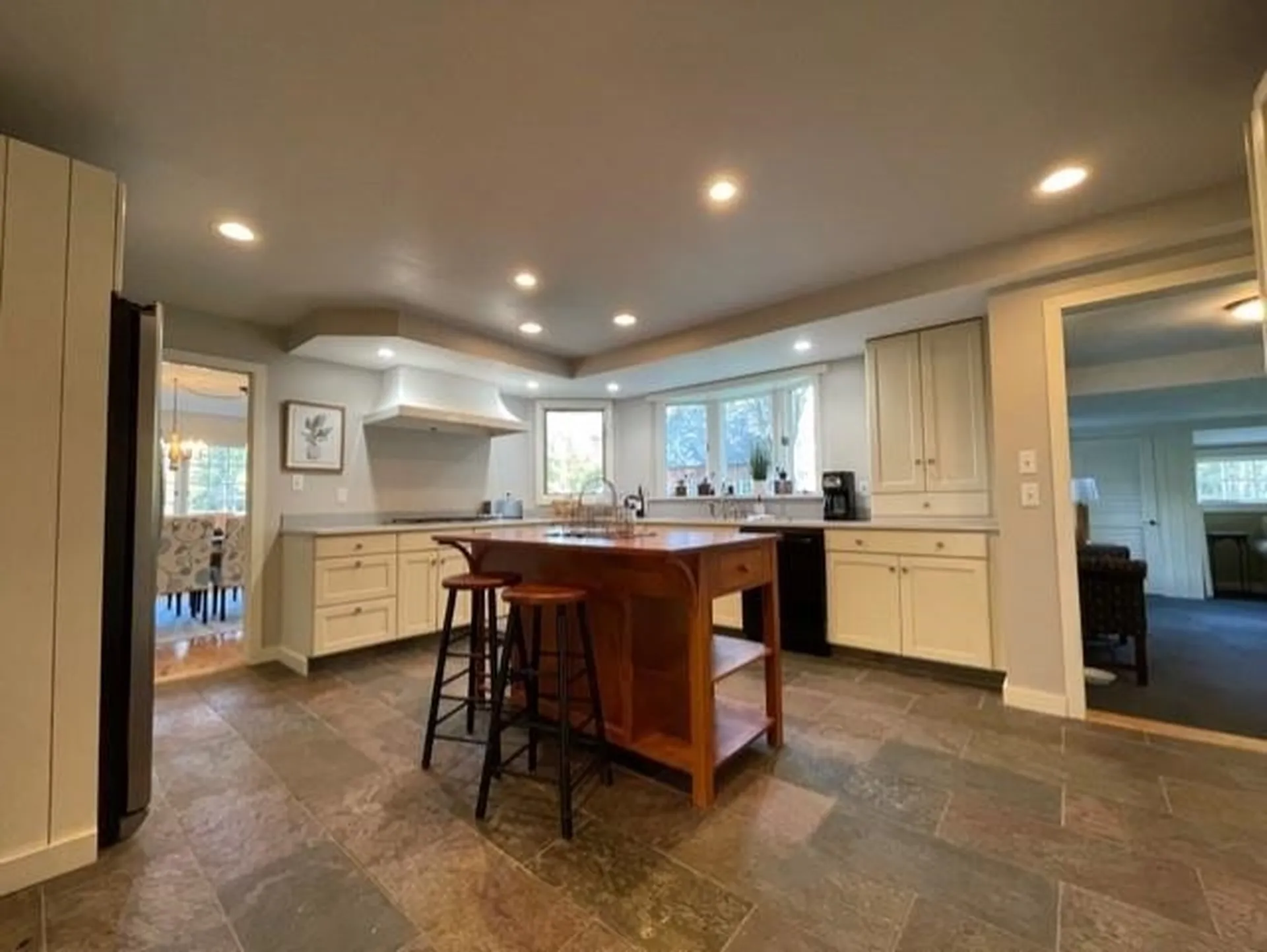 30 Mcmahon Drive Whitefield NH 03598