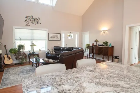 76 Sunningdale Drive Somersworth NH 03878