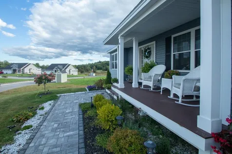 76 Sunningdale Drive Somersworth NH 03878