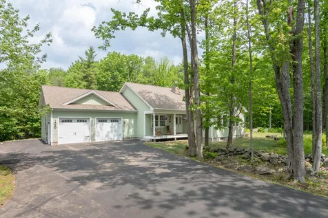 4 Clover Ridge Road Meredith NH 03253