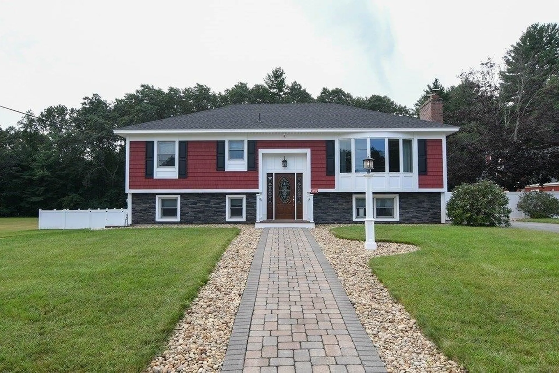 5 Michelle Avenue Pelham NH 03076
