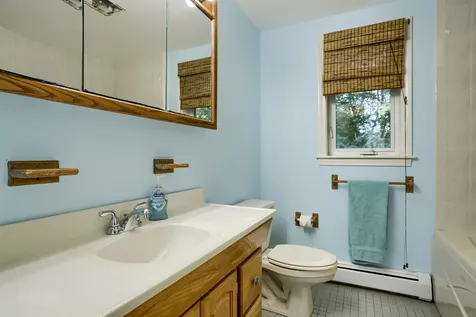 67 Butler Street Salem NH 03079