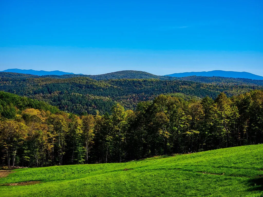 121 Colby Road Topsham VT 05086