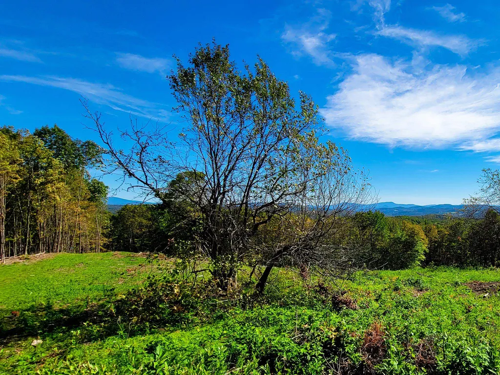 121 Colby Road Topsham VT 05086