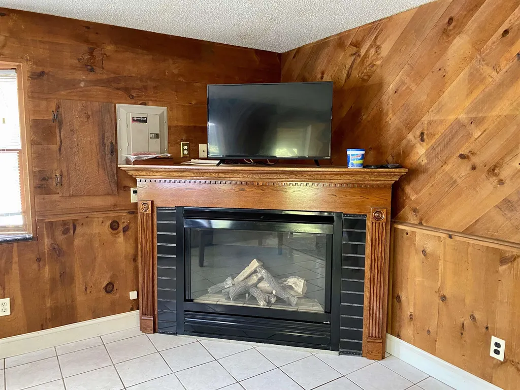 114 Hurricane Road Belmont NH 03220