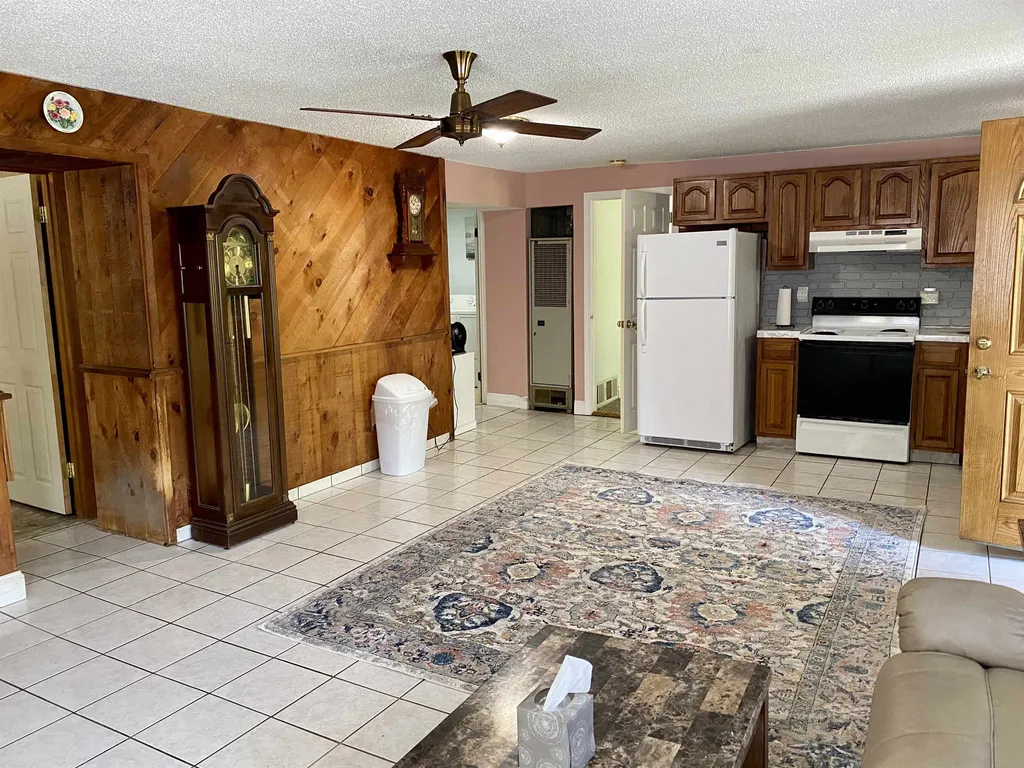 114 Hurricane Road Belmont NH 03220