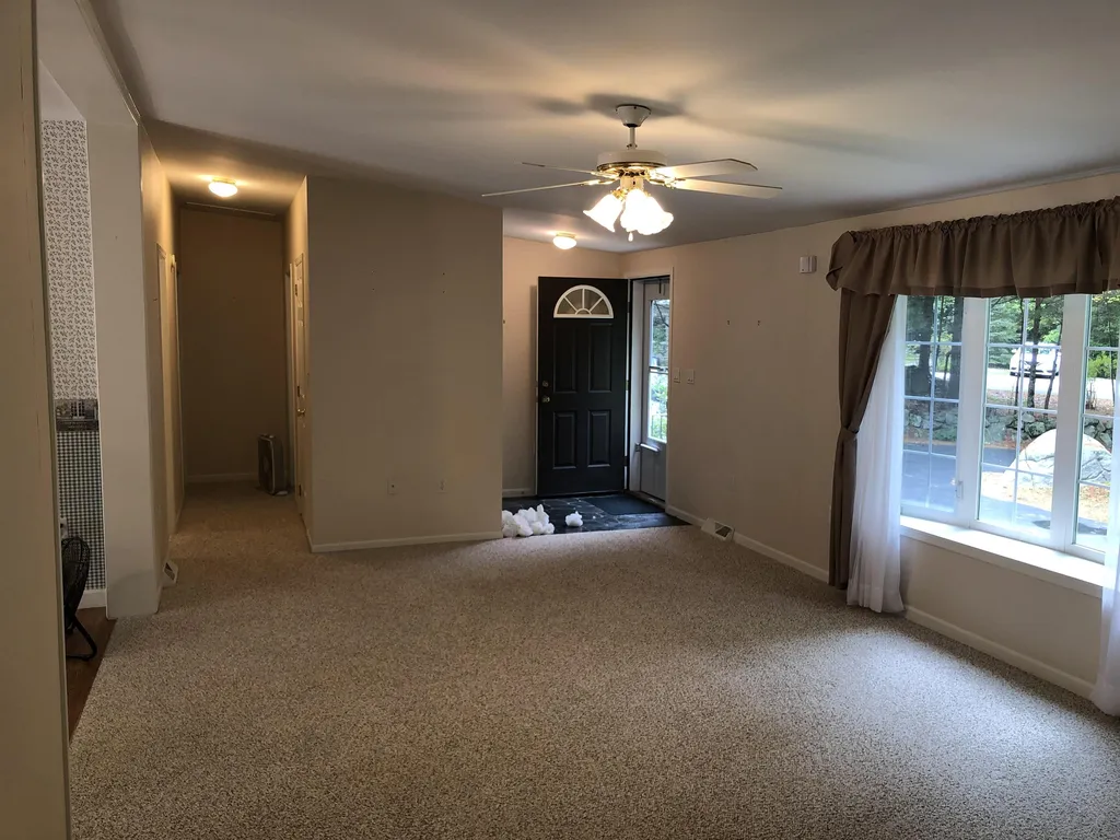 14 Moultrie Drive Wolfeboro NH 03894