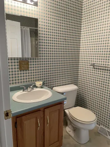 14 Moultrie Drive Wolfeboro NH 03894