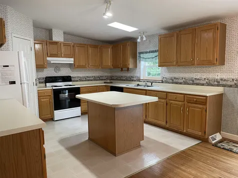 14 Moultrie Drive Wolfeboro NH 03894