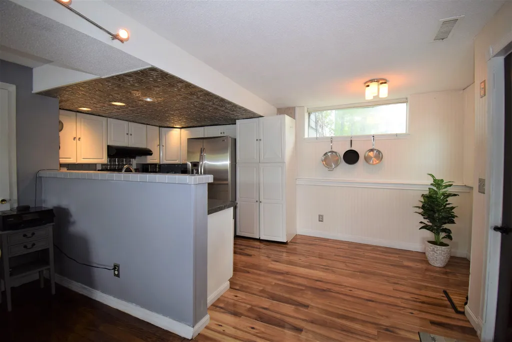 56 Northside Road Lee NH 03861