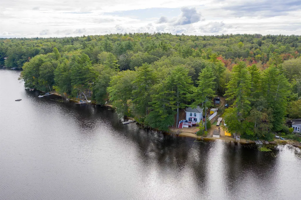 56 Northside Road Lee NH 03861