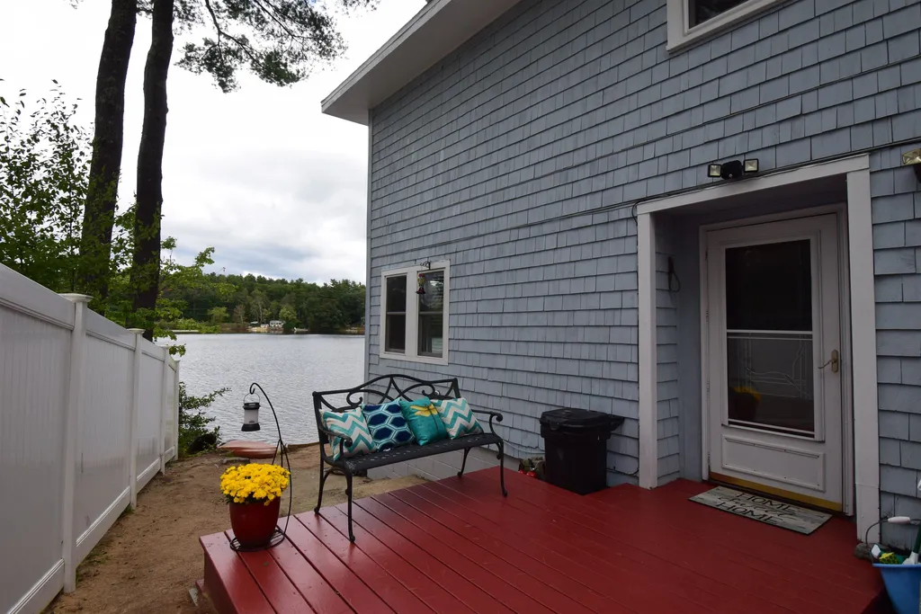 56 Northside Road Lee NH 03861