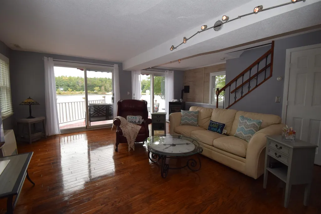 56 Northside Road Lee NH 03861