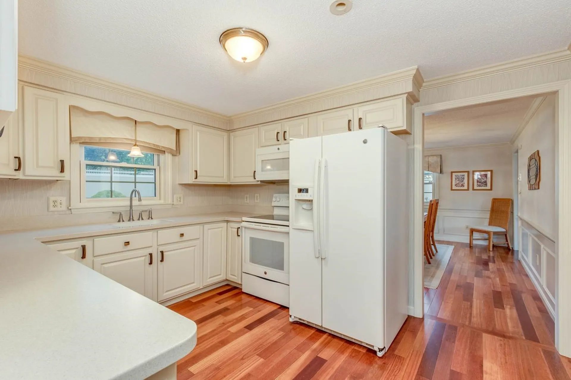 744 Coral Avenue Manchester NH 03104