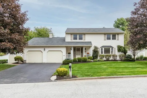 744 Coral Avenue Manchester NH 03104