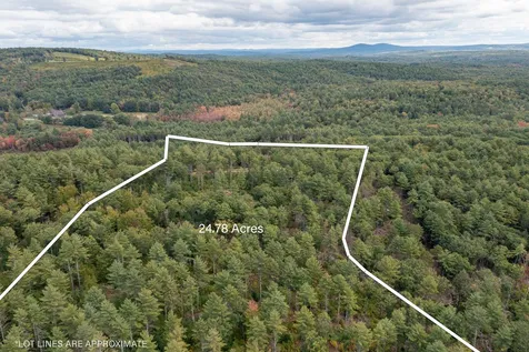17 Todd Road Francestown NH 03043