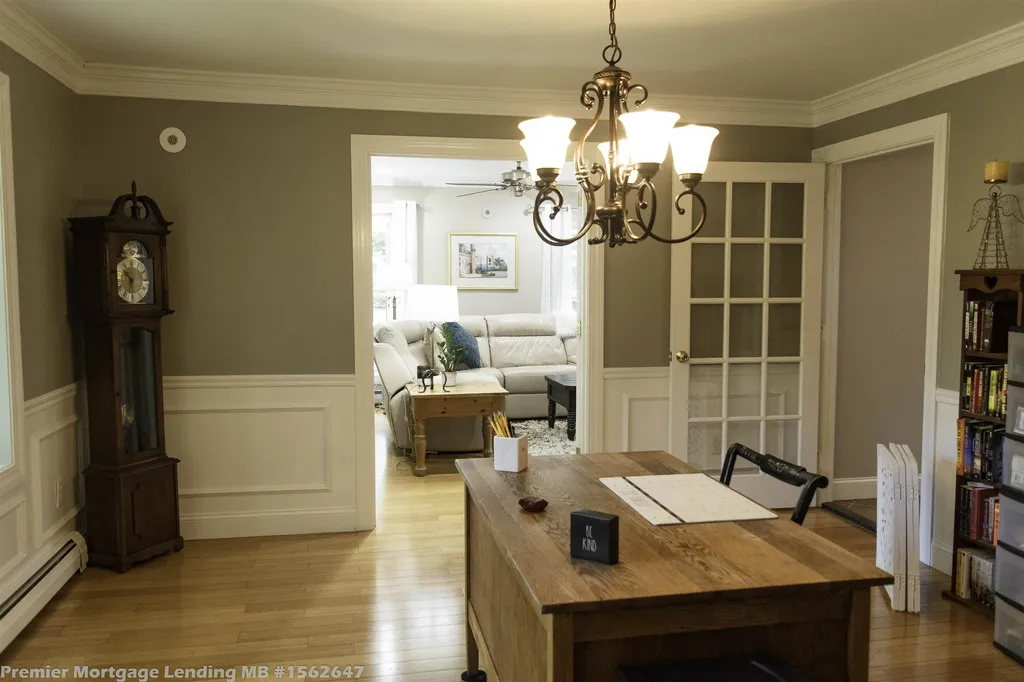 11 Palmer Drive Kensington NH 03833