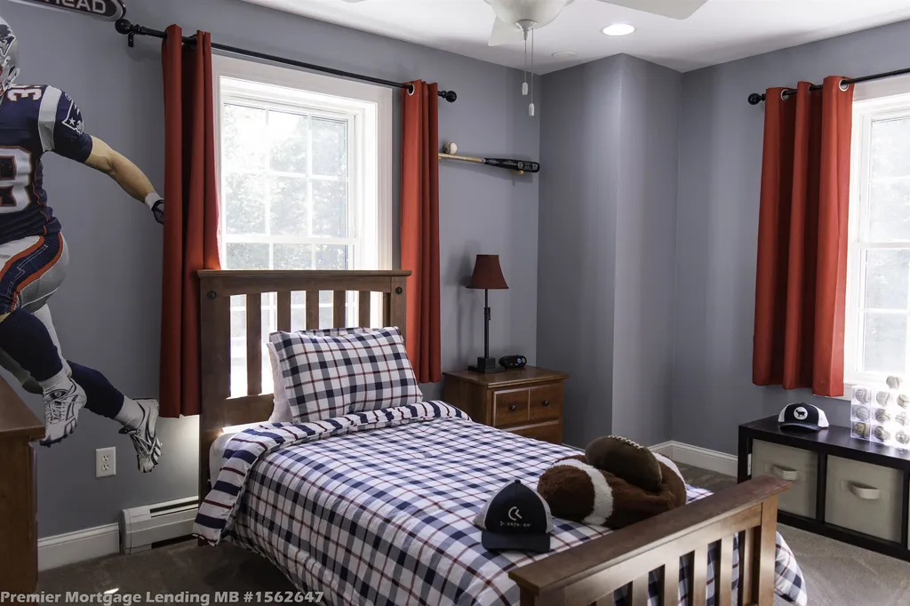 11 Palmer Drive Kensington NH 03833