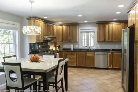 11 Palmer Drive Kensington NH 03833