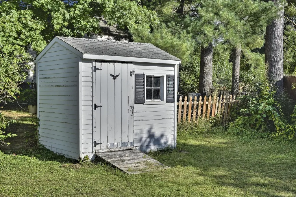 93 Ashuelot Street Keene NH 03431