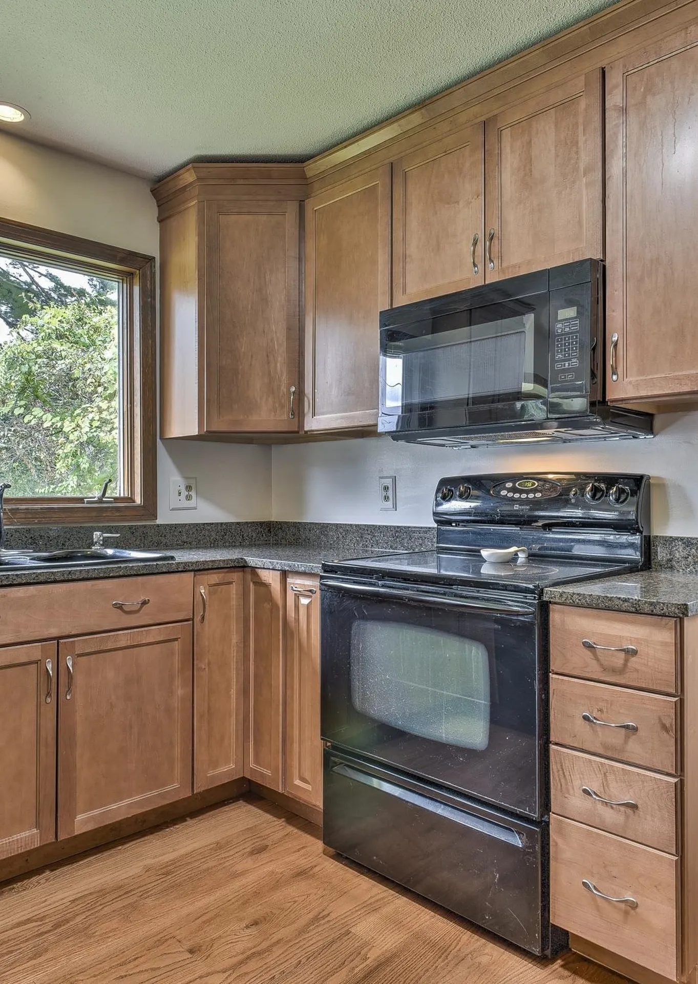 93 Ashuelot Street Keene NH 03431