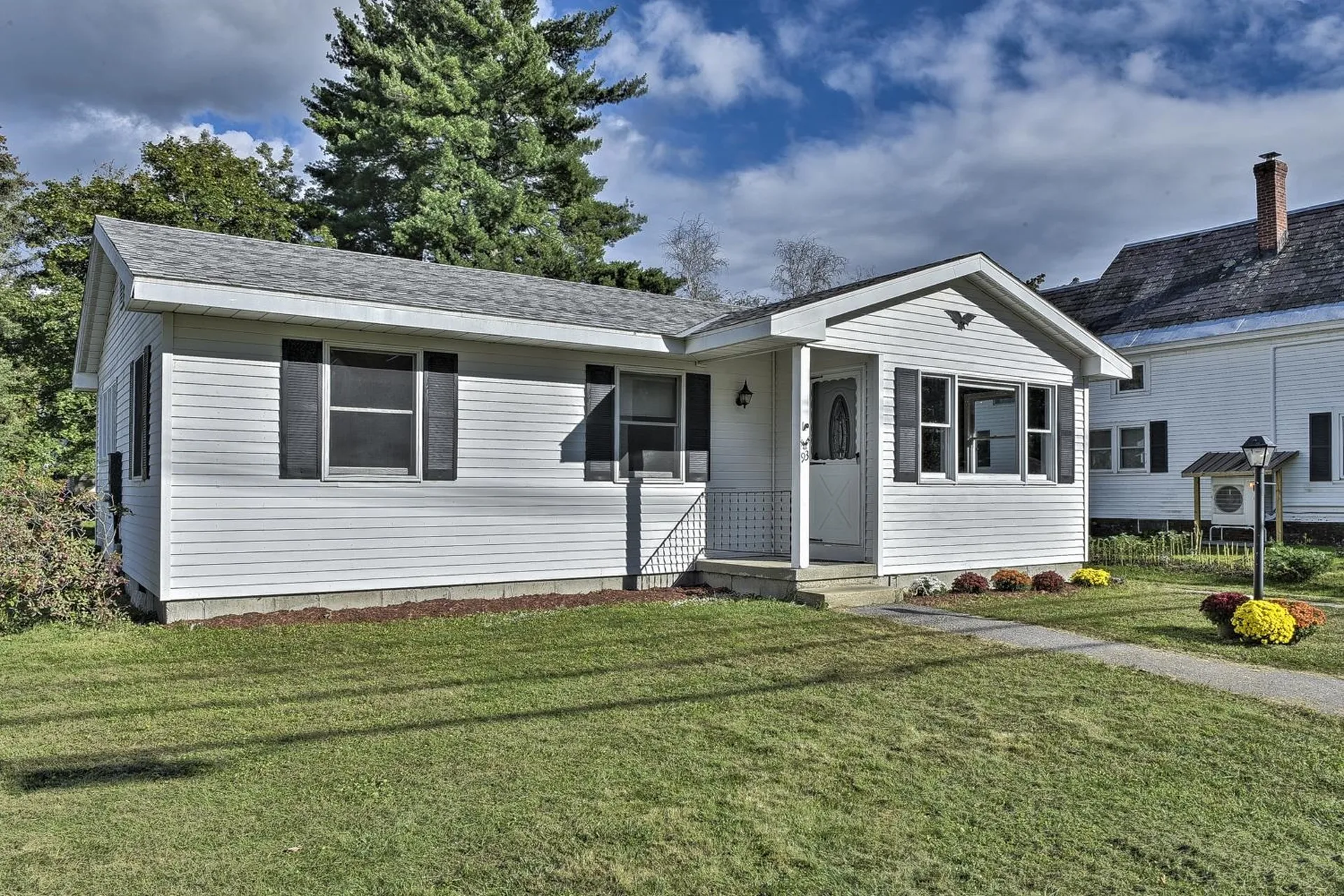 93 Ashuelot Street Keene NH 03431