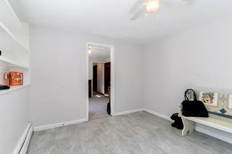 14 Acropolis Avenue Londonderry NH 03053