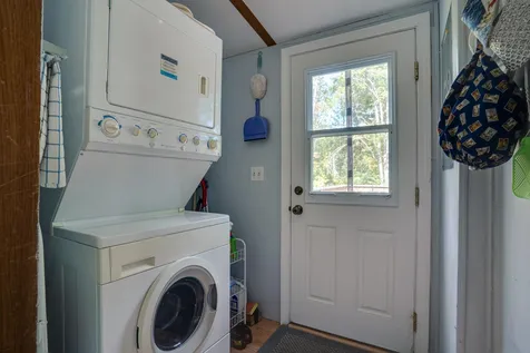 37 Bunker Lane Madbury NH 03823