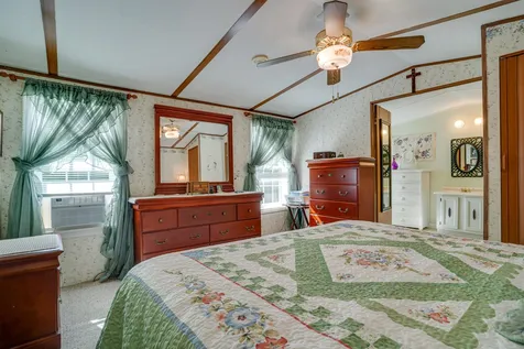 37 Bunker Lane Madbury NH 03823