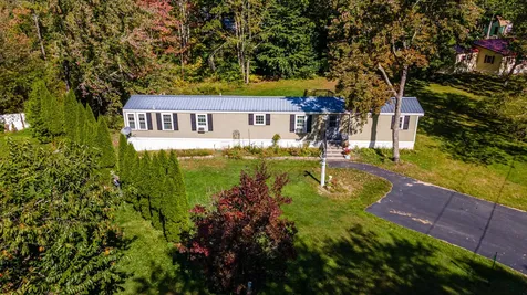 37 Bunker Lane Madbury NH 03823