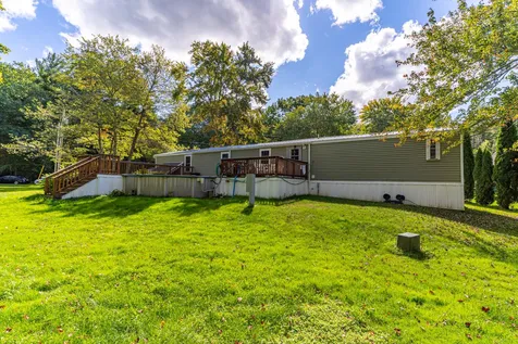 37 Bunker Lane Madbury NH 03823